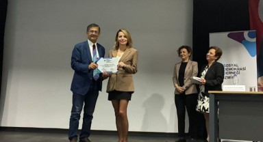 İzmir'de Dünya Çocuk Hakları Günü etkinliği