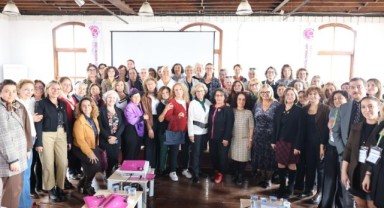 İzmir, kadınların katılımıyla güçleniyor 