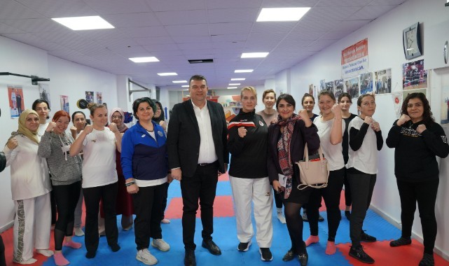 Seferihisar’da “Kadına Şiddetle Mücadele” bir gün değil, her gün