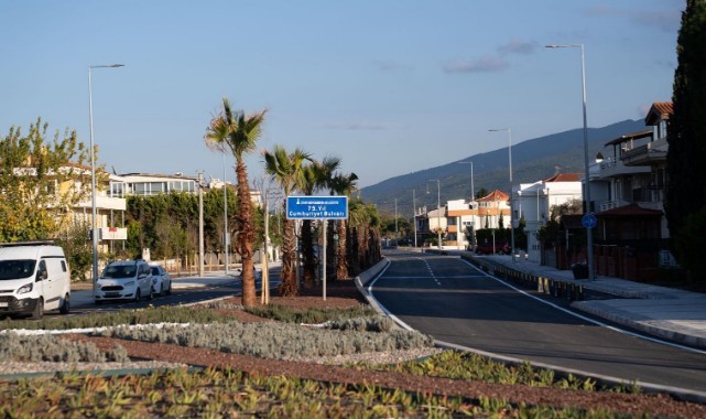 75. Yıl Cumhuriyet Bulvarı'nın ilk etabı trafiğe açıldı