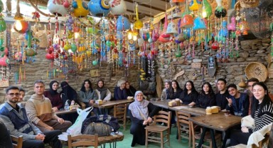 Büyükşehir’den üniversite öğrencilerine Tire gezisi