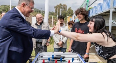 Gençlerin enerjisi İzmir’i dönüştürüyor