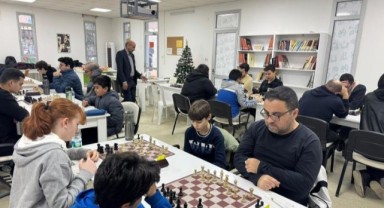 Seferihisar Yeni Yıl Satranç Turnuvası sona erdi