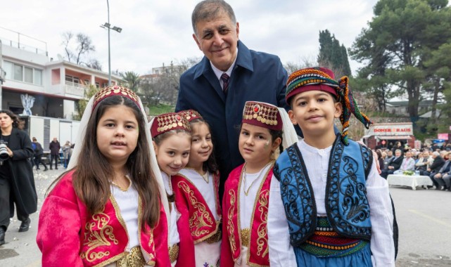 8. Karaburun Nergis Festivali başladı