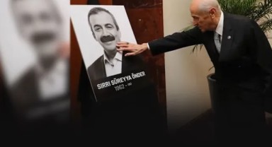 Buca Belediye Meclisi'nde AK Parti-MHP cephesinde Sırrı Süreyya Önder çatlağı!