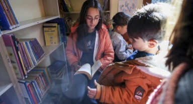 Bucalı çocuklar Cumhuriyet Kütüphanesi’ni keşfetti