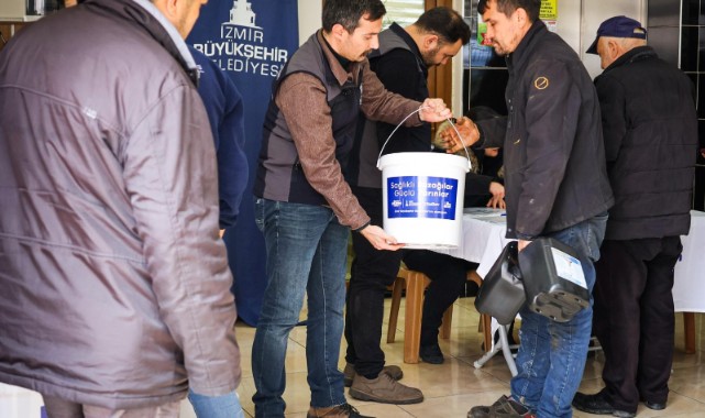 Çiftçiye buzağı kiti ve dezenfektan desteği