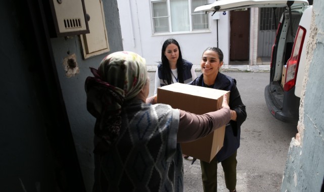 Çiğli Belediyesi’nden Gıda Kolisi Seferberliği