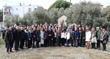 Foça’da Uğur Mumcu, Ali Gaffar Okkan ve İsmail Cem anıldı 