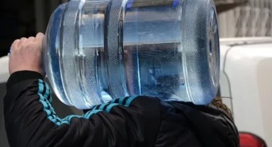 İstanbul'da Damacana Suya Zam Geldi