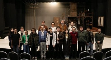 İzBBŞT gençlerle sahnede buluştu