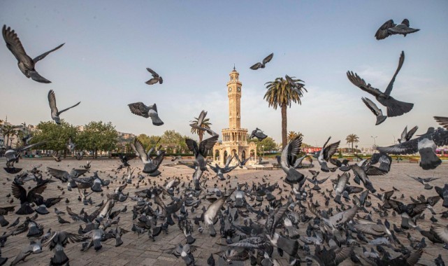 İzmir Büyükşehir Belediyesi yeni yıla Moody's'in Aaa teyidiyle başladı