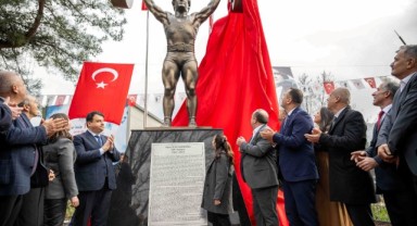 Naim Süleymanoğlu’nun adı Bornova'da ölümsüzleştir