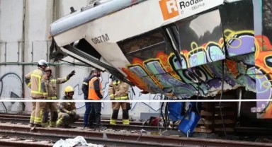 47 Kişi Hayatını Kaybetmişti: İspanya'da Makinistlerin Grevi Başladı