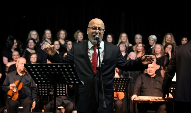 Aşkın ve nostaljinin sesi Bornova’da yükseldi