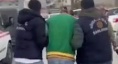 Atatürk ve Türk Bayrağına Hakaret! 2 Kişi Gözaltında