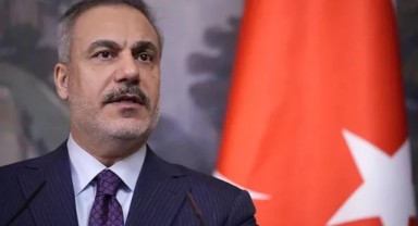 Bakan Fidan'dan Pakistan ve Afganistan Yöneticileriyle Kritik Görüşme