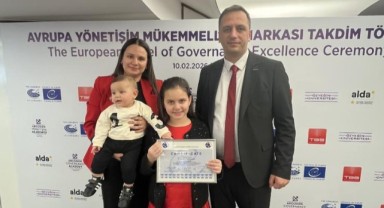 Başkan Eşki ELoGE Ödülü’nü Ankara’da aldı