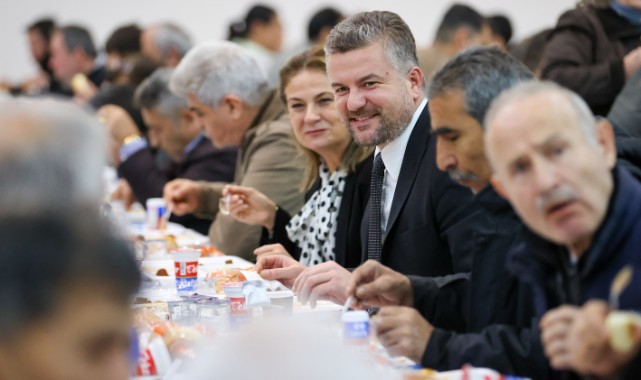 Başkan Görkem Duman Bucalılarla aynı sofrada buluştu