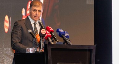 Başkan Tugay: Birden fazla yangın uçağı kiralamaya hazırız