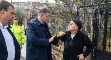 Başkan Tugay’dan Seferihisar’da yağıştan etkilenenlere yerinde destek