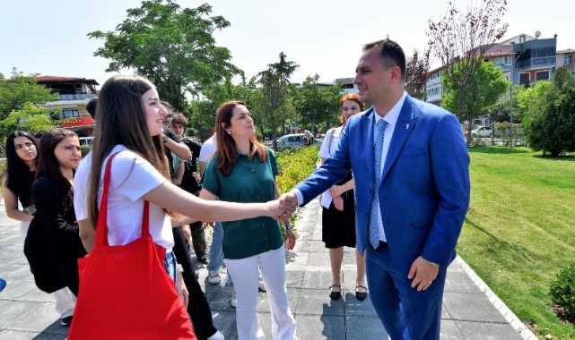 Bornova’dan Gençlere Altın Destek