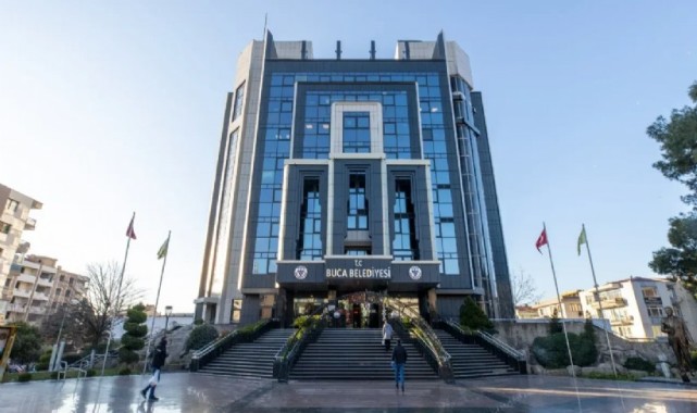 Buca'da 1,5 yıllık alacak krizi sona erdi!