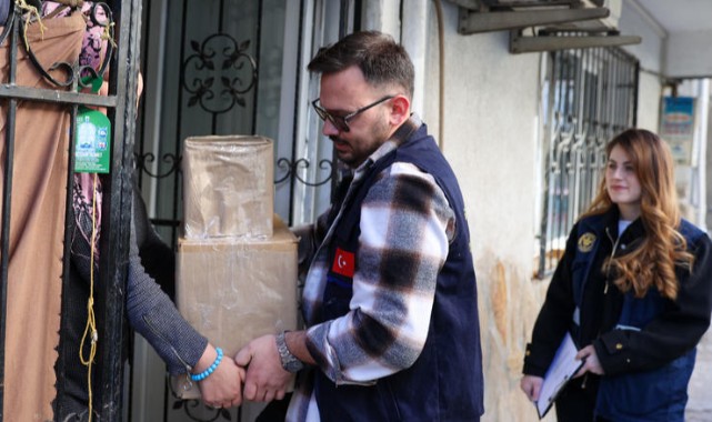 Buca’da minik yüreklerden büyük dayanışma