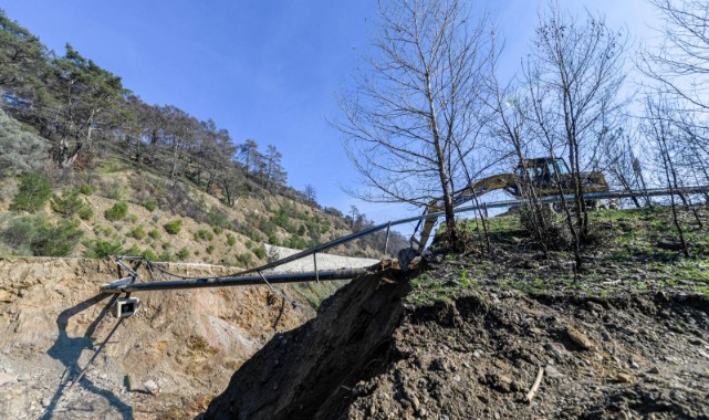 Büyükşehir ekipleri Ödemiş’te felaketi önledi