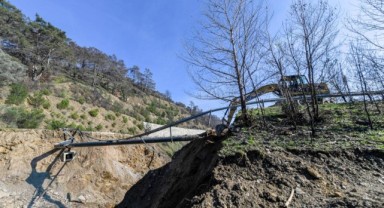Büyükşehir ekipleri Ödemiş’te felaketi önledi