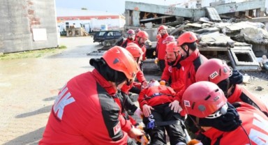 Çiğli Arama Kurtarma Ekibi (ÇAK) Afetlere Karşı Hazır