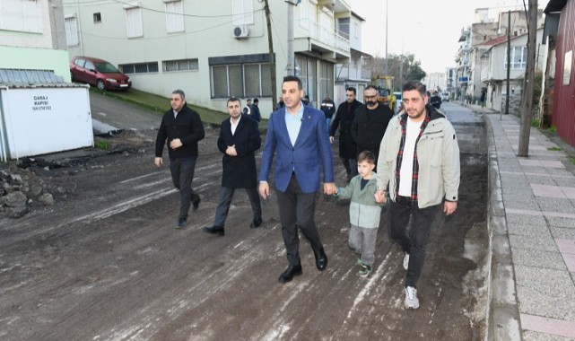 Çiğli'de Asfalt Seferberliği: Köyiçi ve Dere Caddesi Yenileniyor