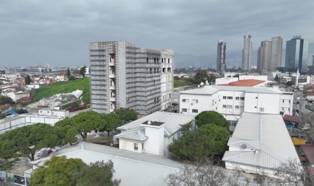 Eşrefpaşa Hastanesi’nin yeni binasında sona doğru