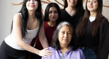 Hem saçlar hem kadınlar güçleniyor