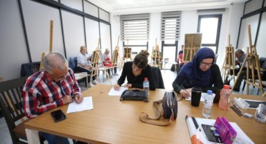 Karşıyaka’nın 3. Yaş Üniversitesi’nde 2. dönem başladı