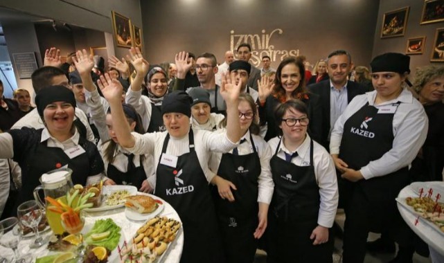 Karşıyaka'nın özel gençleri mutfakta hünerlerini sergiledi