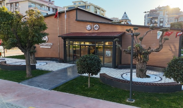 Menemen'de binlerce yürek, Kurtuluş Savaşı ruhunu hissetti