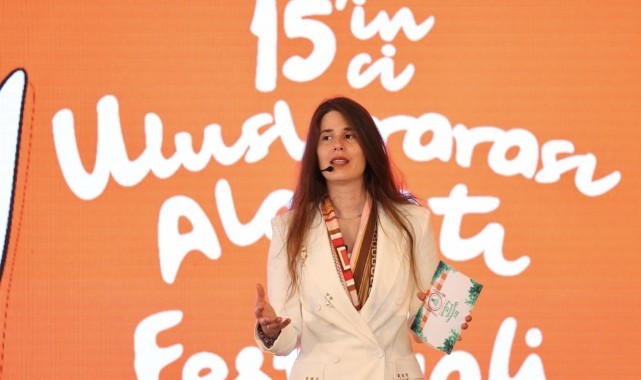 Başkan Denizli, 15. Uluslararası Alaçatı Ot Festivali’ni İstanbul lansmanında tanıttı