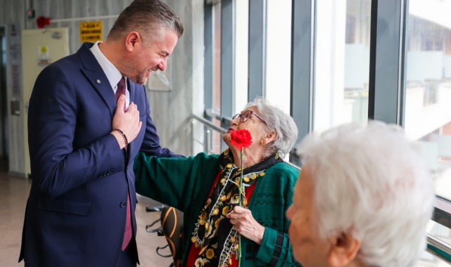 Başkan Görkem Duman’dan huzurevine bayram ziyareti