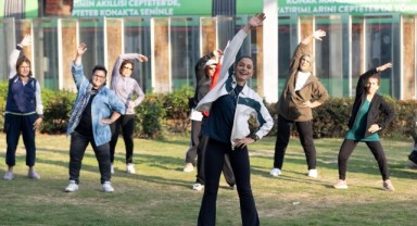 Bornova’da Aşk Şarkıları Gecesi