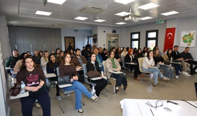 Bornova’dan “Su ve Cinsiyet” temasıyla geleceğe mesaj