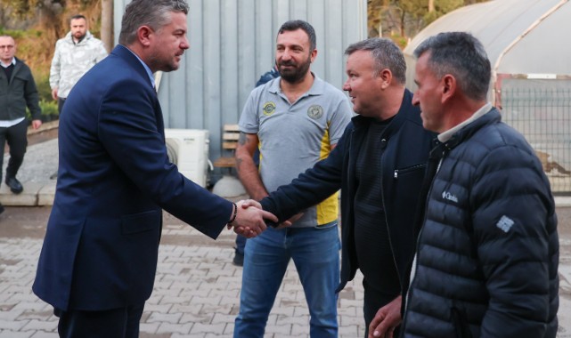 Buca’da sıcak bayramlaşma