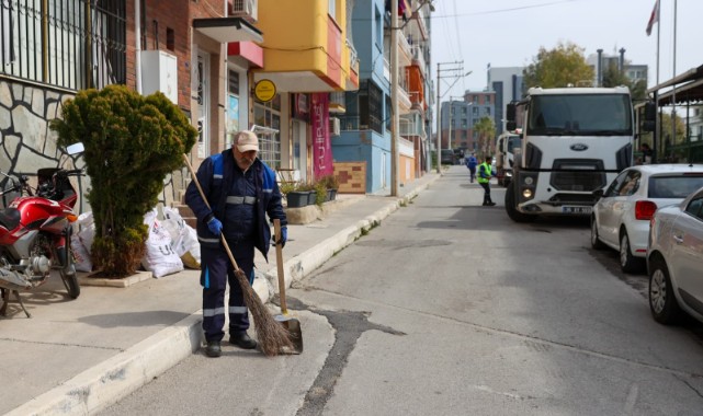 Buca’daki ibadethanelerde bayram temizliği