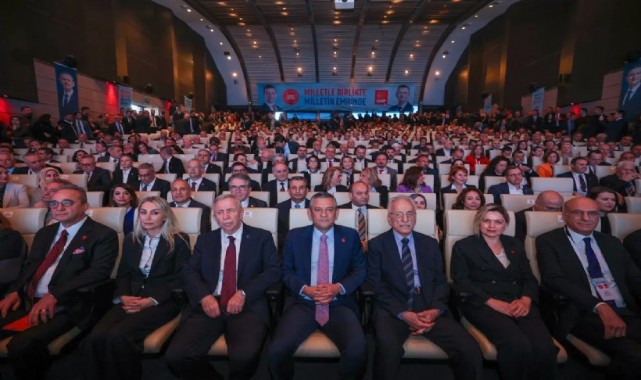 CHP'de Politika Kurulu açıklandı: İzmir'den 3 vekil başkanlık görevinde