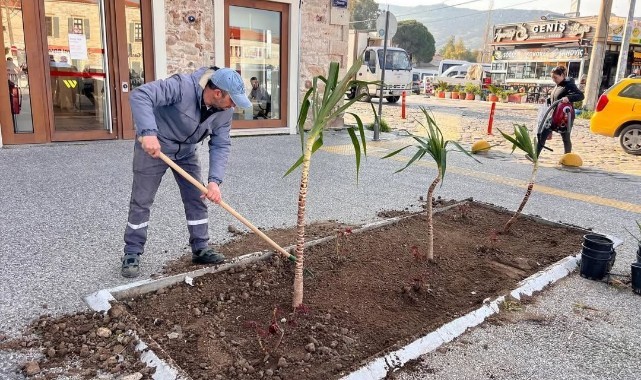 Foça Belediyesi’nden Kent Estetiğine Güçlü Dokunuş