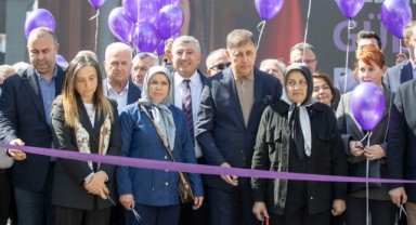 Güzelbahçe'de Gülşah Durbay adını taşıyan Yaşam Merkezi açıldı