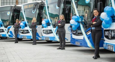 İzmir’in kadınlarıyla tam yol ileri