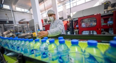 İzmir'in suyu Şaşal yeni yüzüyle raflarda