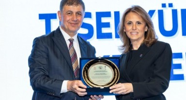 İzmir yelkende dünya sahnesinde