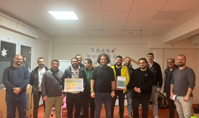 İzmirli babalar “yeni nesil babalığı” öğreniyor